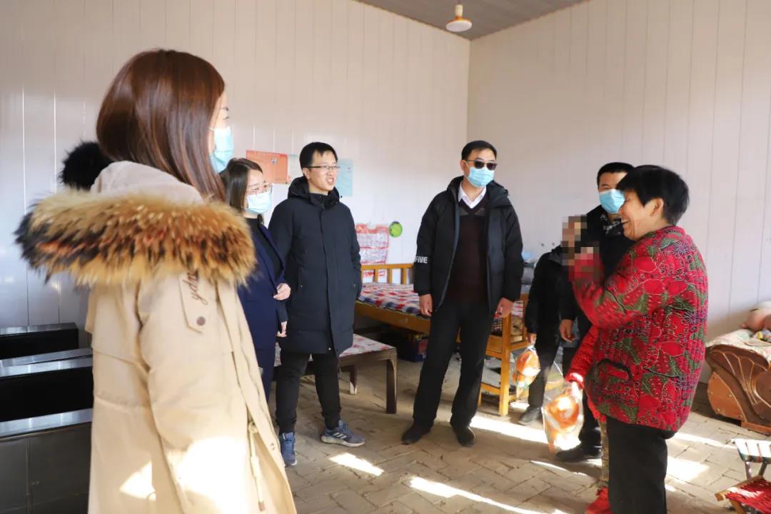 一處小屋 無限希望—團(tuán)區(qū)委攜手長(zhǎng)田實(shí)業(yè)到捐建“希望小屋”走訪慰問