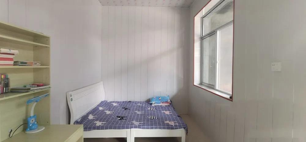 由濟(jì)南長(zhǎng)田實(shí)業(yè)有限公司捐建的“希望小屋”正式交付！