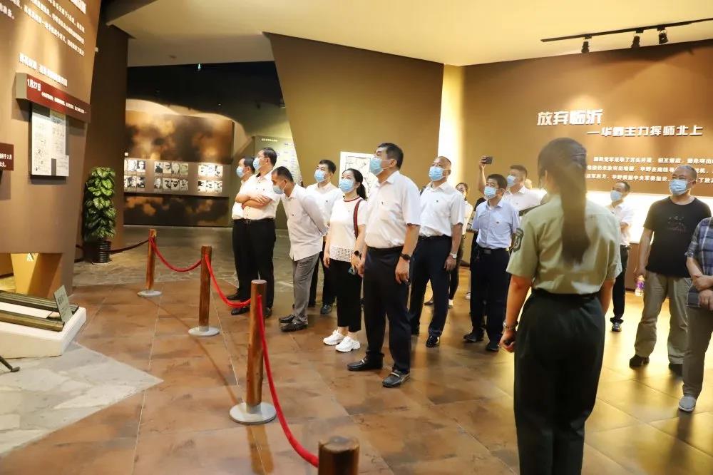 錘煉黨性踐初心 獻禮建黨99周年 —長田實業(yè)黨支部開展系列慶?；顒?/></p><p style=
