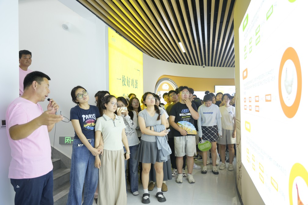 【長田動態(tài)】校企聯(lián)動促融合 攜手共進(jìn)筑未來——山東理工大學(xué)師生參訪長田實(shí)業(yè)